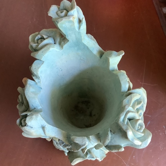 Vintage Sage Aqua Green Rose Vine Detail Ornate Resin Vase - Picture 6 of 9